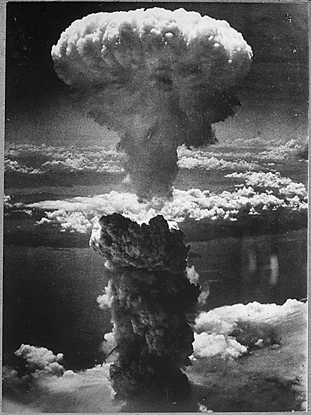 Black-and-white U.S. National Archives photograph of the atomic cloud rising over Nagasaki on 9 August 1945.